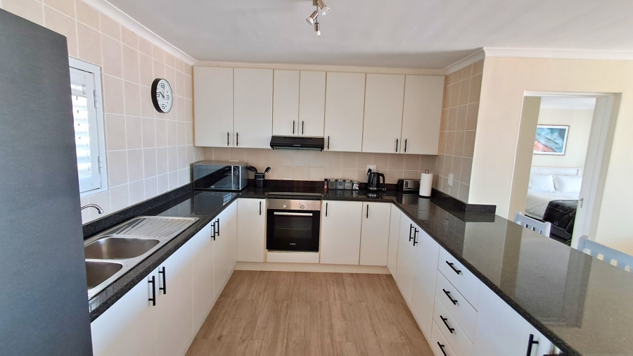 To Let 2 Bedroom Property for Rent in Big Bay Western Cape